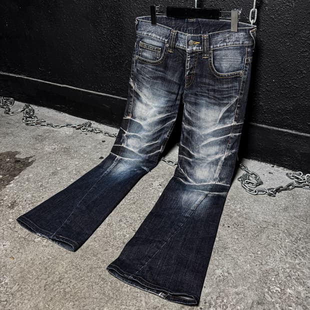 Tornado Mart – Heavy Washed Boot-cut Den