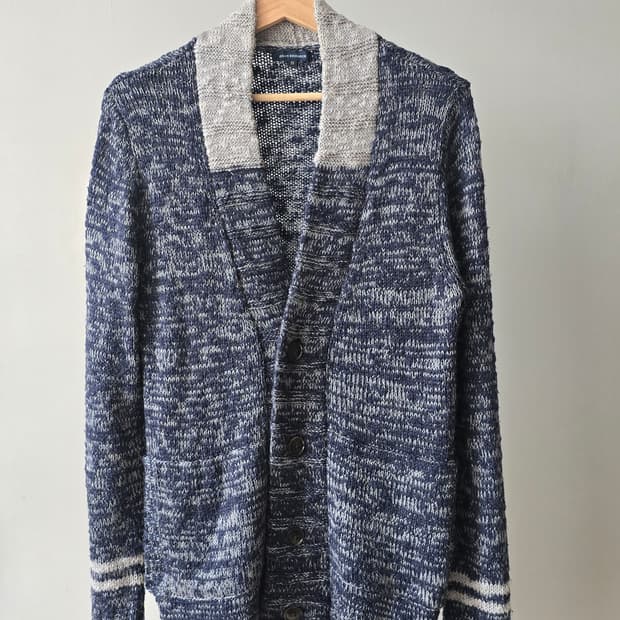 Urban Research 보카시 니트 가디건