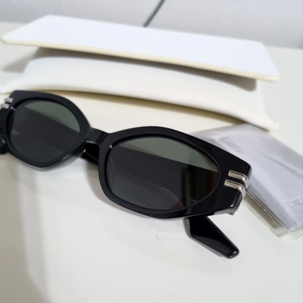 젠틀몬스터 GHOST 고스트 선글라스