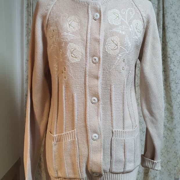 [빈티지] 플라워 자수 니트 가디건