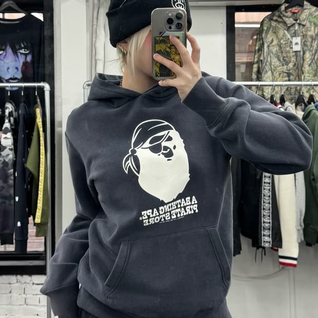 베이프 해적 빅사루 후드티