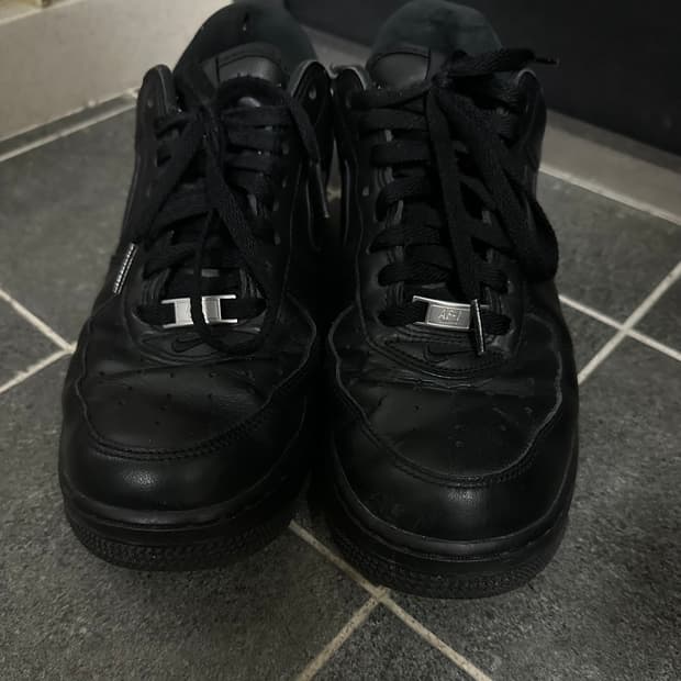 나이키 슈프림 에어포스 1로우 블랙 270