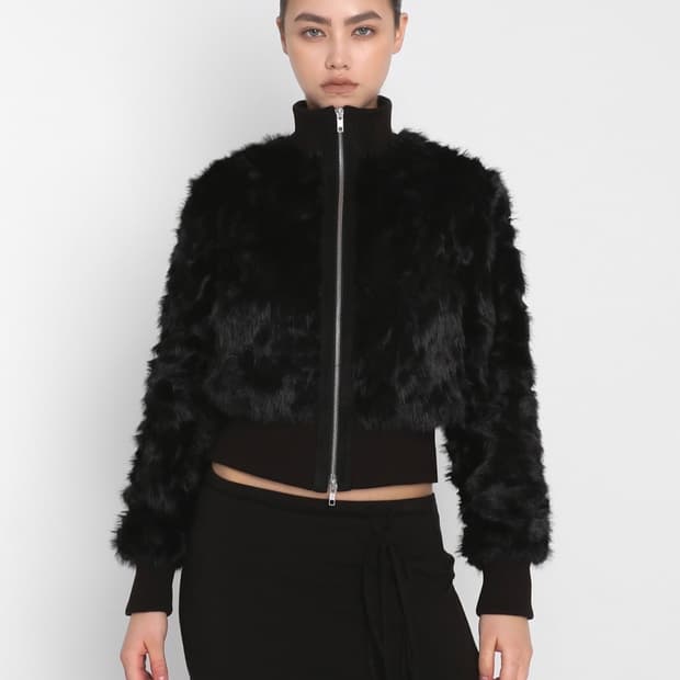 샌드릭 fur zip up jacket