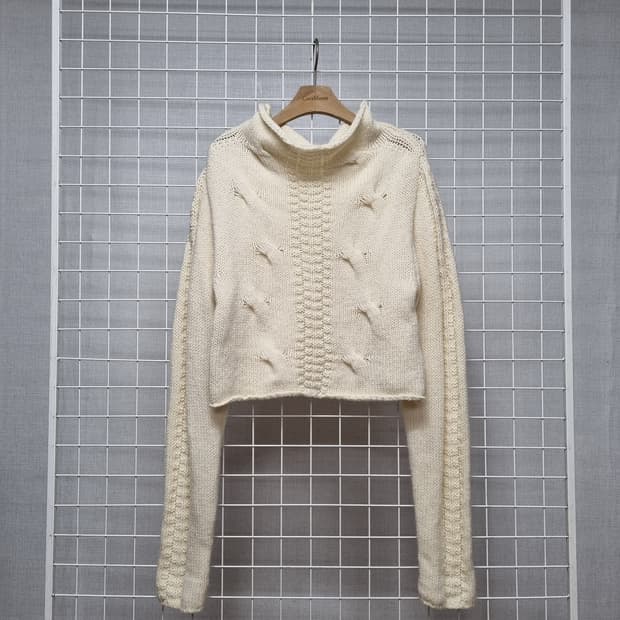 스무스무드 니트 (새상품급)