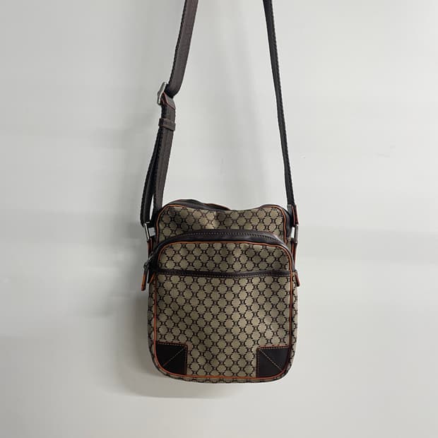 셀린느 크로스백(남여공용)