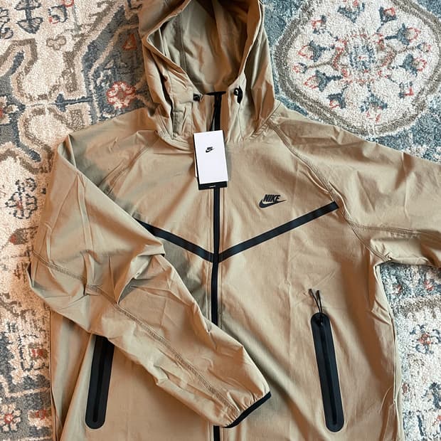 나이키 테크 윈드러너 우븐 풀 집 자켓  (새제품.XL)