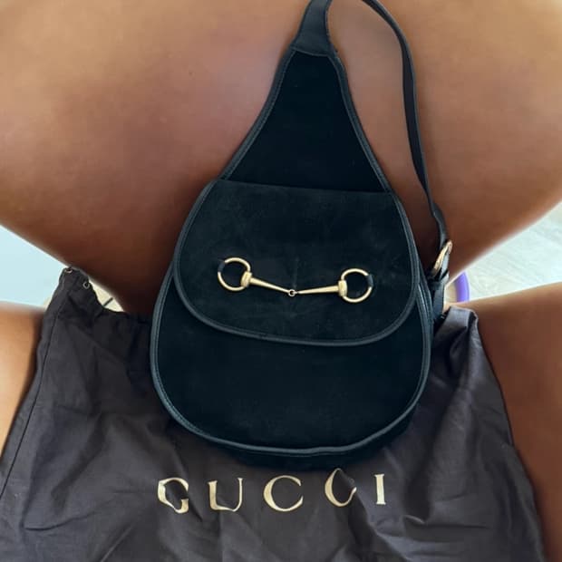 구찌 빈티지 홀스빗 스웨이드 슬링백 