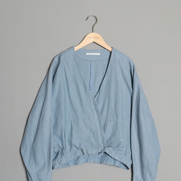 K B F cache-cœurs Cardigan