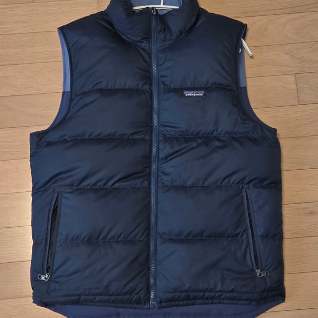 파타고니아 패딩 조끼 리버서블 네이비
