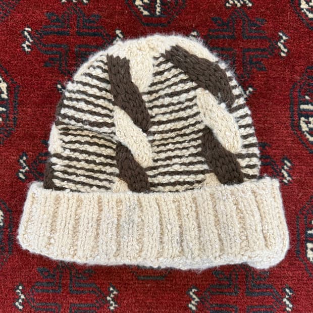 꽈배기 니트비니 