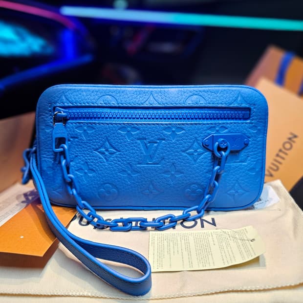 루이비통 버질아블로 한정판 포쉐트 볼가 블루체인 (새상품)