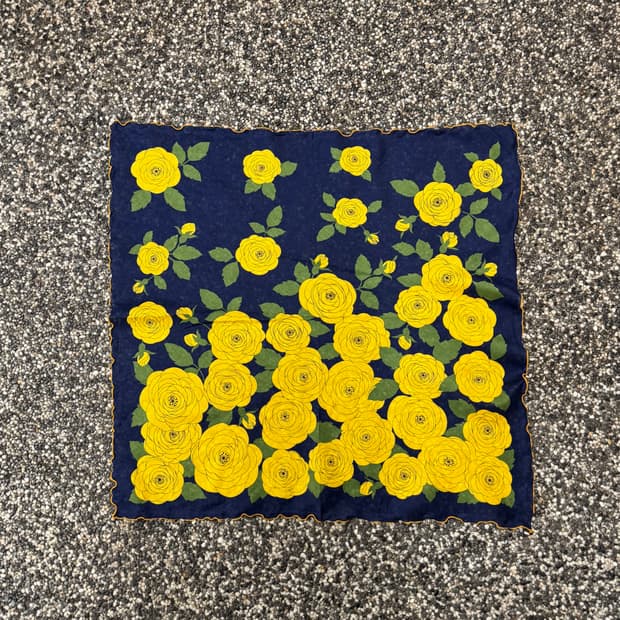빈티지 플로럴 반다나 (59x55cm) 