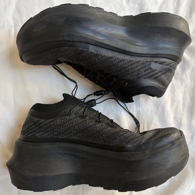 살로몬 x 꼼데가르송 옴므 펄사 플랫폼 블랙 240