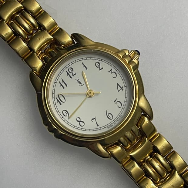 생로랑 빈티지 시계