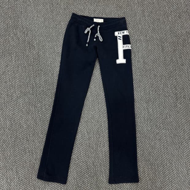 아베크롬비 스웻팬츠XS