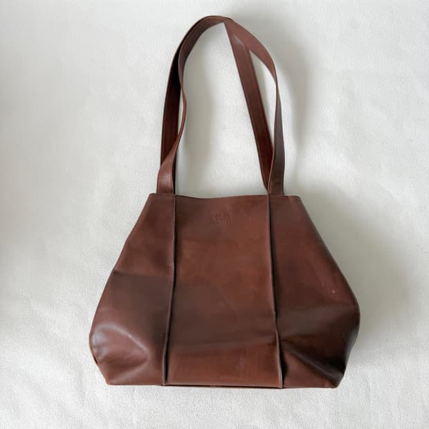 Pre owned 레더 숄더백(안감 얼룩)