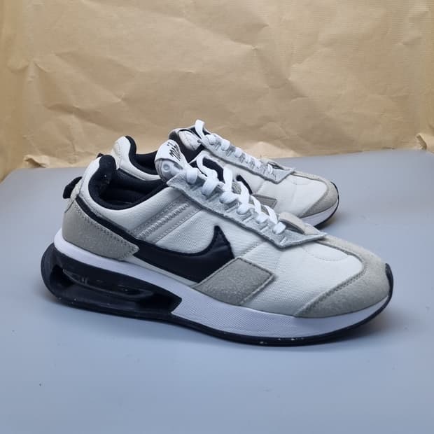 나이키 에어맥스 프리데이 여성운동화240 