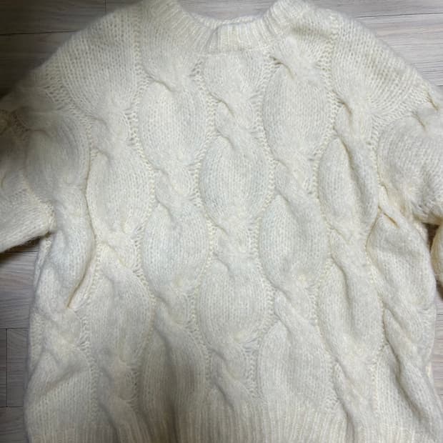 난닝구 꽈배기 니트