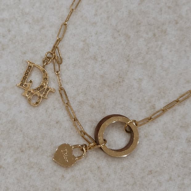 디올 dior 로고 하트참 목걸이 (희귀)