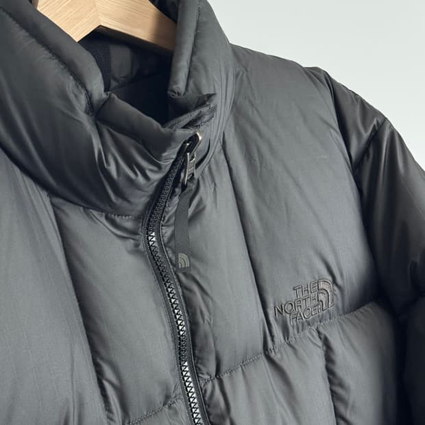 노스페이스 재팬 로체 경량 라이트 다운 패딩 자켓 파카 차콜 그레이 L