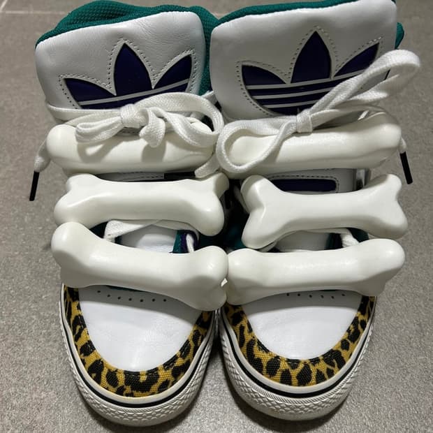 제레미스캇 본즈