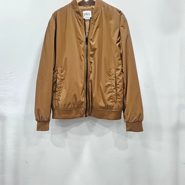 자라(ZARA) 브라운 캐주얼 봄버 점퍼L