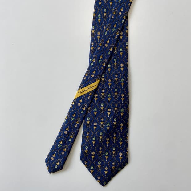 페레가모(Ferragamo) 명품 정품 넥타이