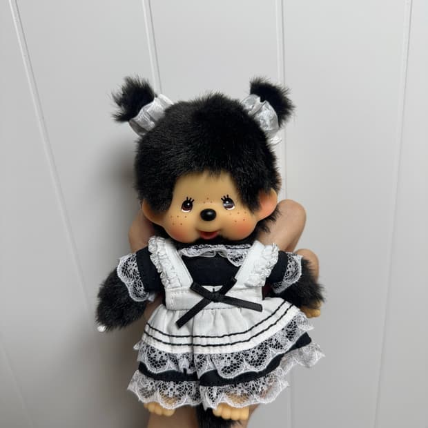 홍콩 한정판 메이드복 입은 몬치치 팔아요!