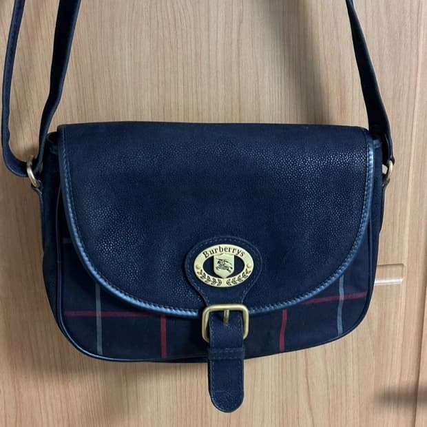 버버리 타탄체크 크로스백