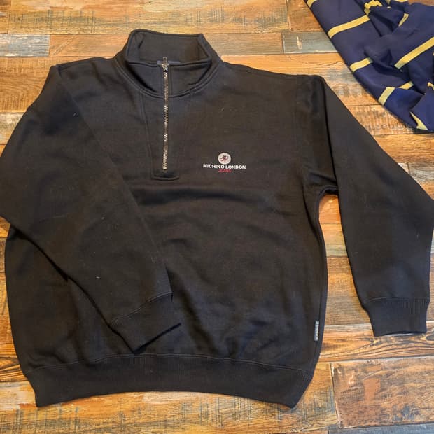 미치코런던 짚업티셔츠 기모