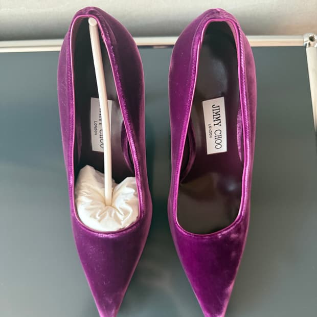 지미 추 벨벳 스틸레토힐 