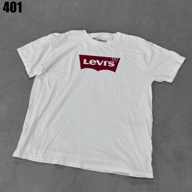 리바이스 화이트 반팔티 
