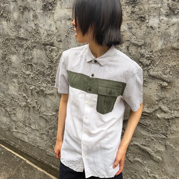 Armani Exchange 린넨 블록 포켓 반팔 셔츠