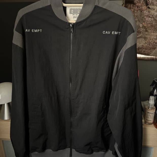 카브엠트 rip seam zip 자켓 (M)