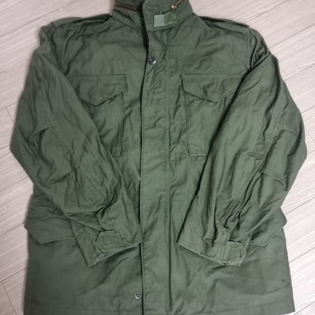 76년산 알파인더스트리 오니지널 m65 자켓(미듐레귤러)