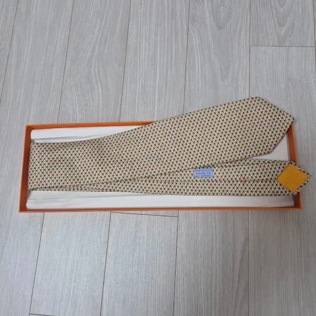 에르메스 넥타이