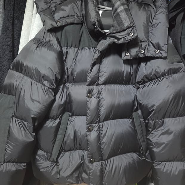 버버리 디태처블 패딩 L