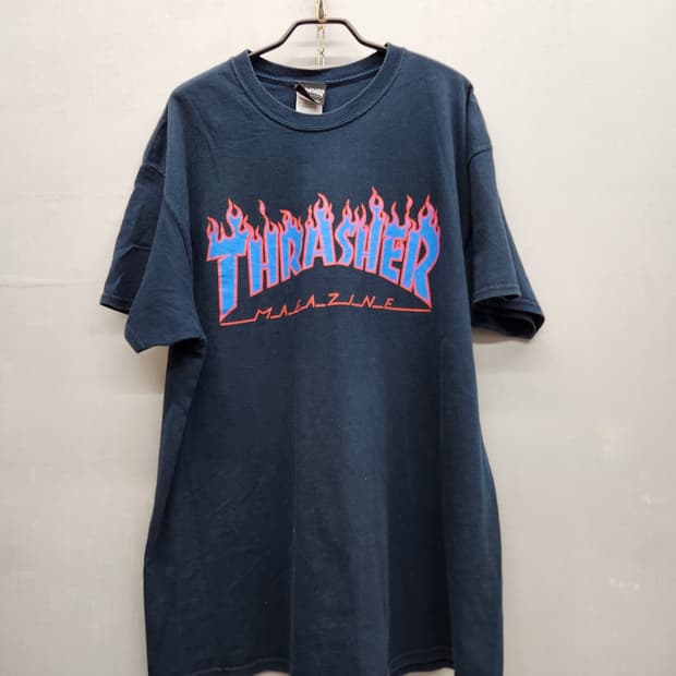 트레셔 빅로고 빈티지 프린팅 반팔티 XL(XL)