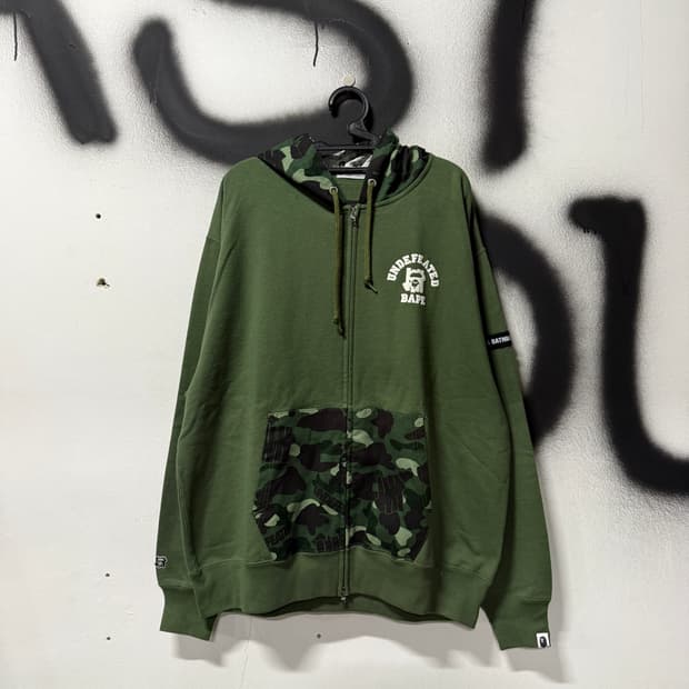정품 베이프 x 언디피티드 컬러 카모 릴렉스핏 집업 후디