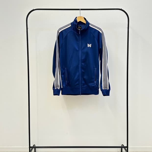 니들스 트랙자켓 m사이즈 