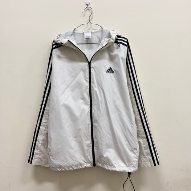 아디다스 화이트 바람막이 집업