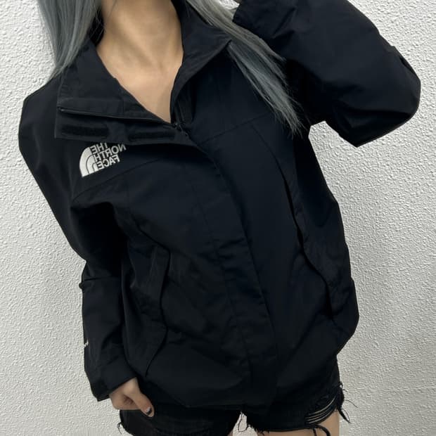 노스페이스 로고 블랙 바람막이 M