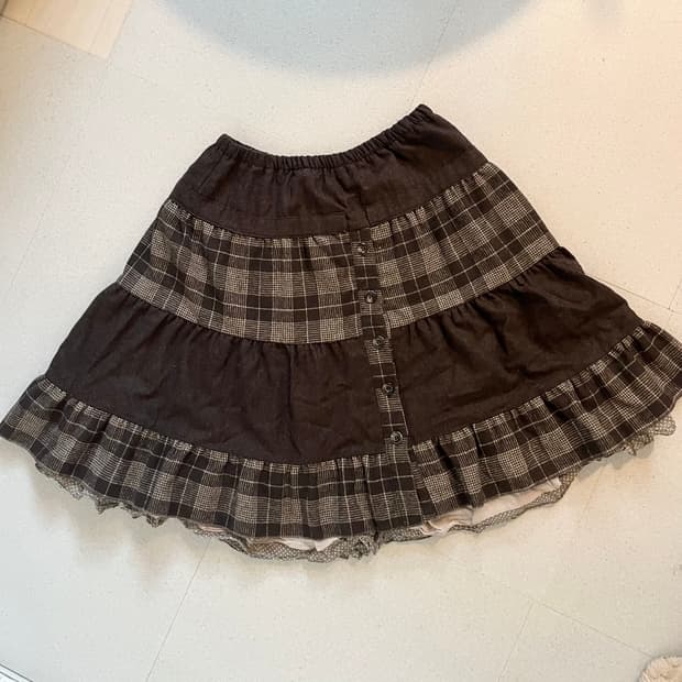 모리걸 체크 패턴 티어드 스커트