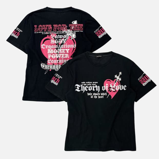 BEAUMERE heart dagger lettering t-shirt