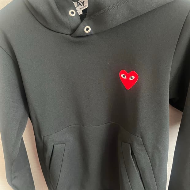 꼼데가르송 후드티