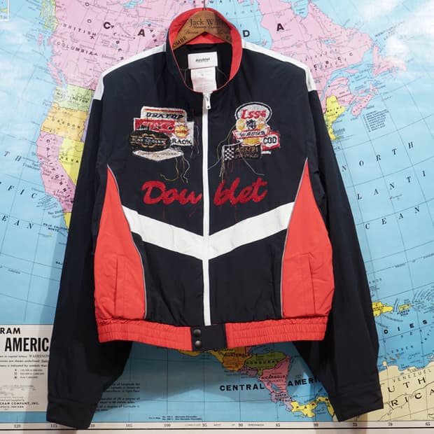 더블렛 자수 패치워크 트랙 자켓