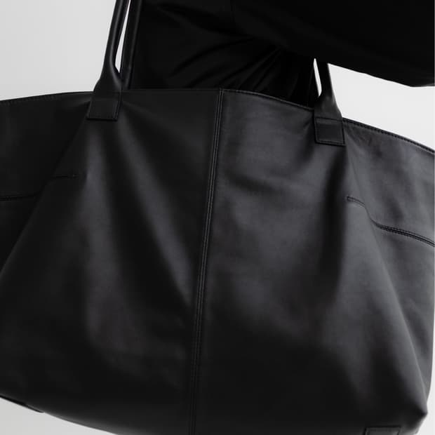 [구매] LES, Lin leather tote bag 레더 토트백