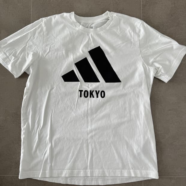 아디다스 도쿄 반팔티