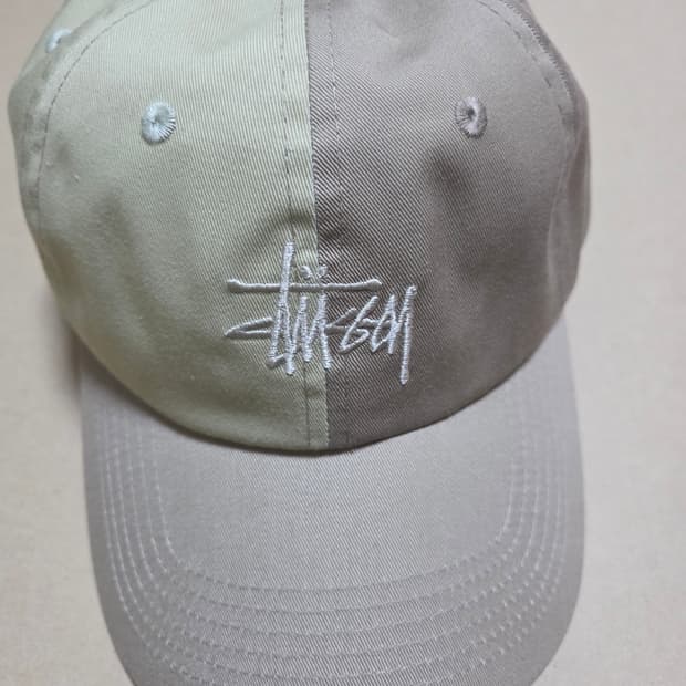 STUSSY TWOTONE LOW PRO CAP // KHAKI

