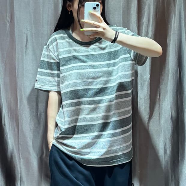 L 빈티지 그레이 스트라이프 링거티